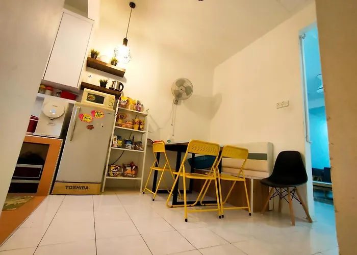 Nikqi\'S Homestay Temerloh