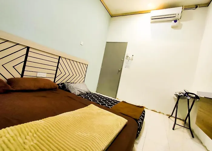 Nikqi\'S Homestay Temerloh