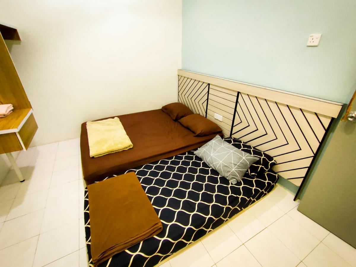 Nikqi's Holiday home *